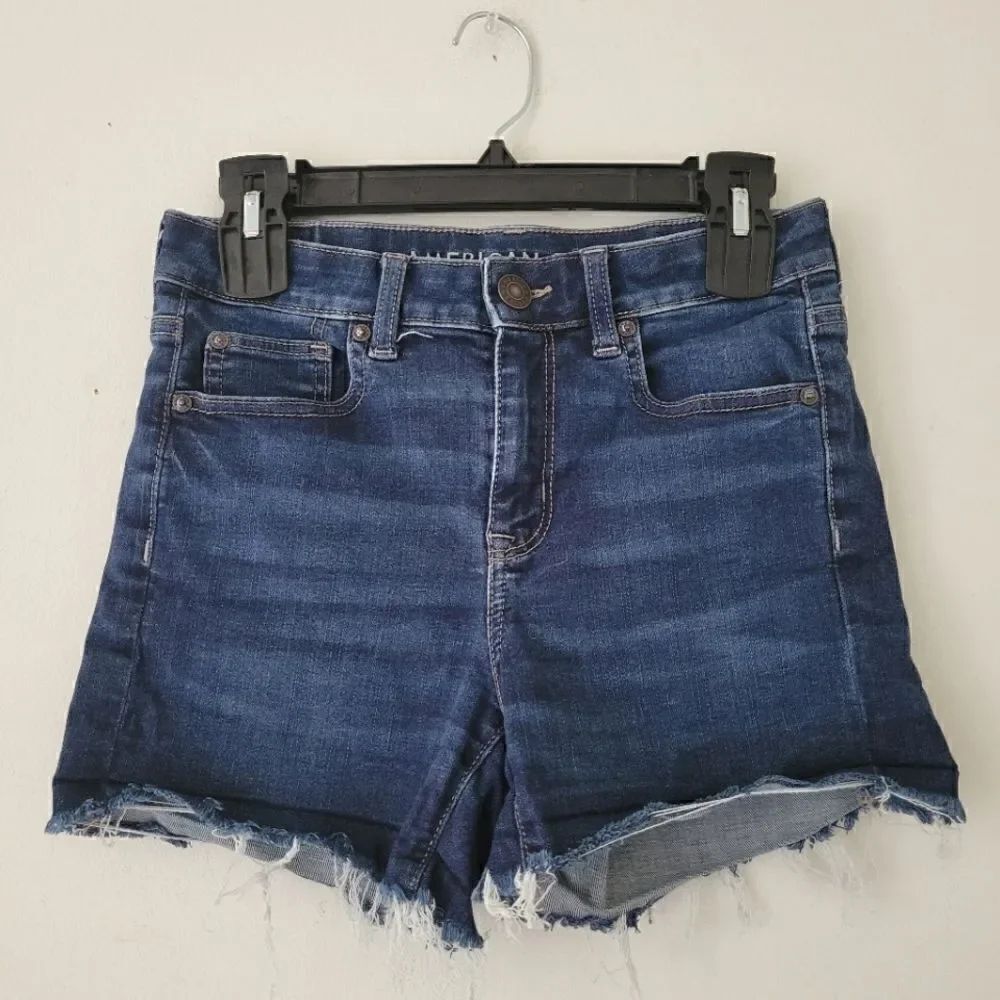 American Eagle Hi-Rise Shortie Dark Wash Shorts Raw Hem 4
